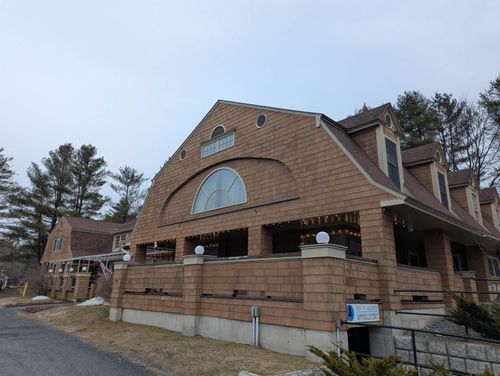 ste-4a-442 E Woodstock Rd, Woodstock, VT, 05091-3696 | Card Image