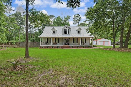 62 Warbler St, Georgetown, SC, 29440-4939 | Card Image