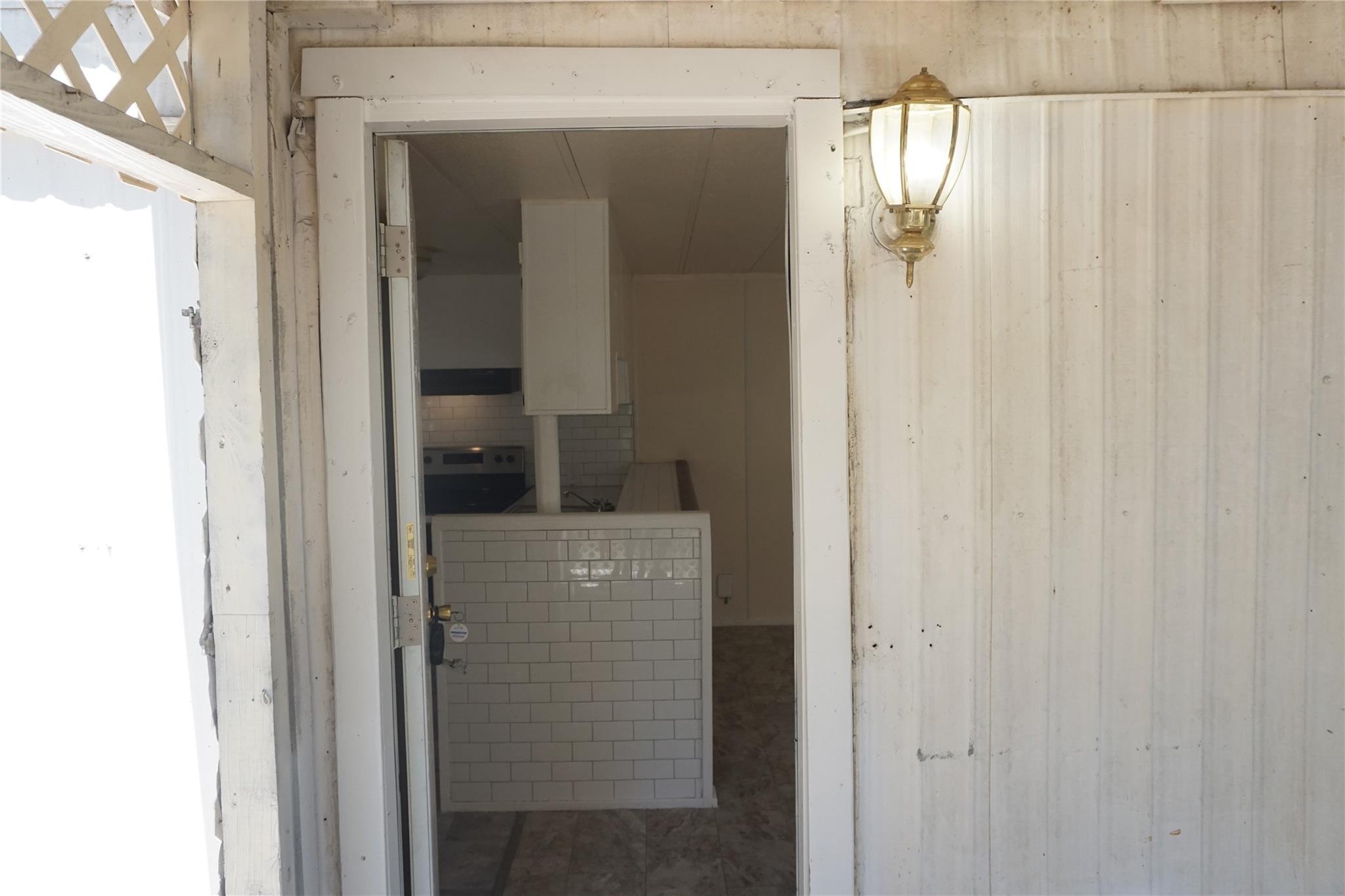 Residential Lease in Willis 5