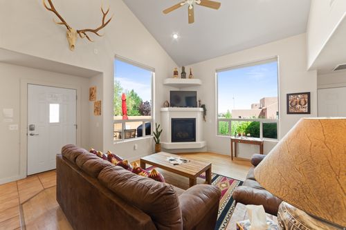 4-a8-3764 Prickly Pear Cir, Moab, UT, 84532-3785 | Card Image