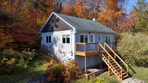 33 Ch Du Golf, Sainte Adèle, QC, J8B3B8 | Card Image