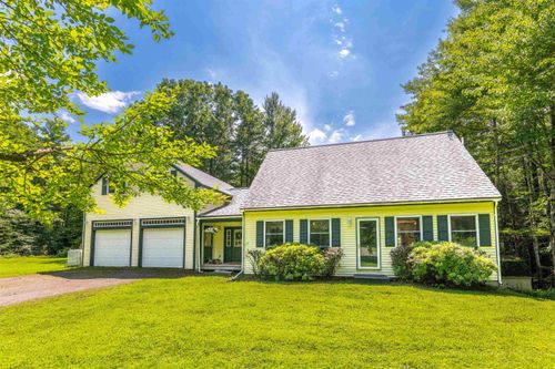 42 Arron Rd, Piermont, NH, 03779-3102 | Card Image