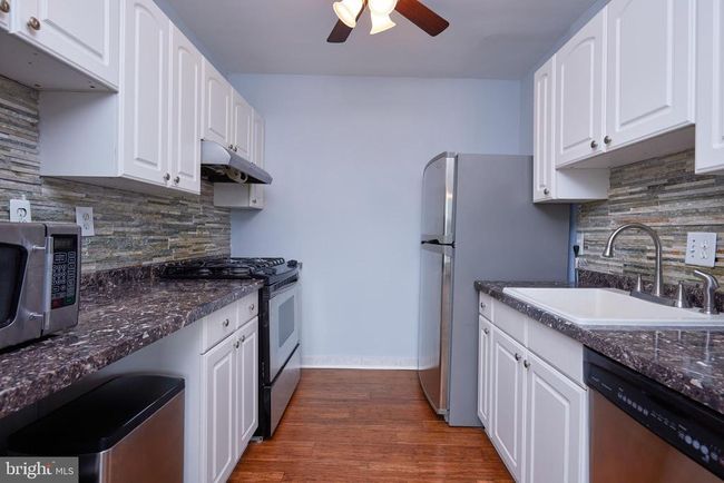 APT-511 - 3601 5 Th St S, Condo with 2 bedrooms, 1 bathrooms and null parking in ARLINGTON VA | Image 5