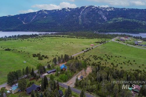13152 Hillhouse Loop, Donnelly, ID, 83615-5055 | Card Image