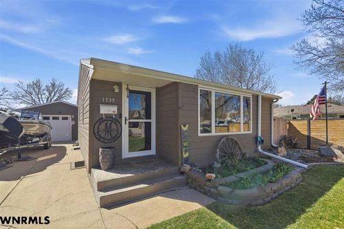 1735 O Street, Gering, NE, 69341 | Card Image
