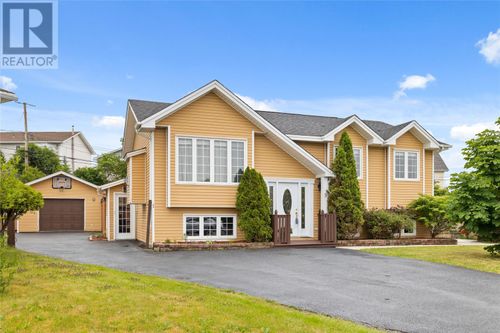 9 Moorgate Close, Paradise, NL, A1L1E9 | Card Image