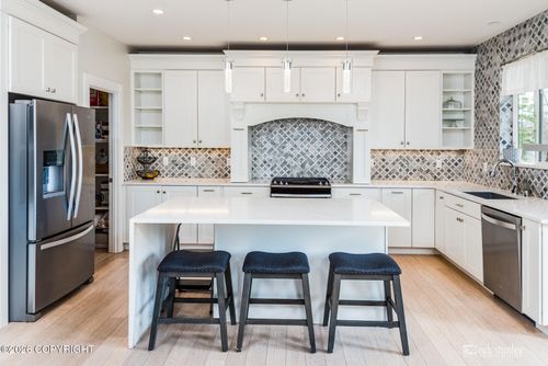 3030 E Sandman Cir, Wasilla, AK, 99654-0022 | Card Image