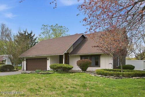 13 Summit Ave, Manalapan, NJ, 07726-4211 | Card Image