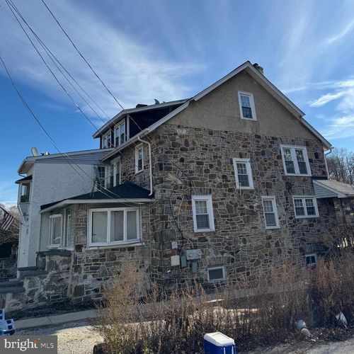 b-904 W Lincoln Hwy, COATESVILLE, PA, 19320-1833 | Card Image