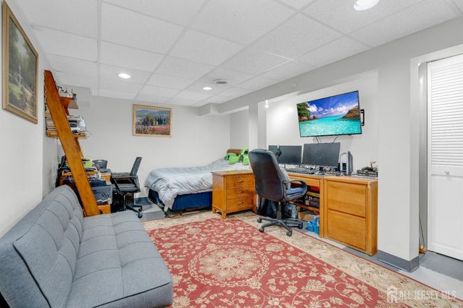 90 Pheasant Run, Townhouse with 2 bedrooms, 2 bathrooms and null parking in Edison NJ | Image 28
