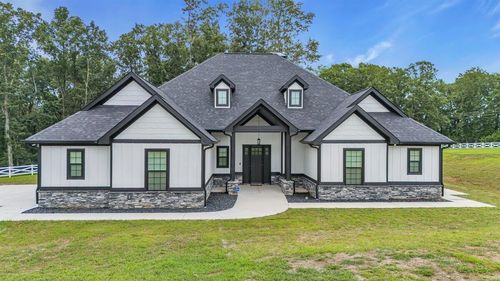 4660 S Pittsburg Mountain Rd, South Pittsburg, TN, 37380-6117 | Card Image