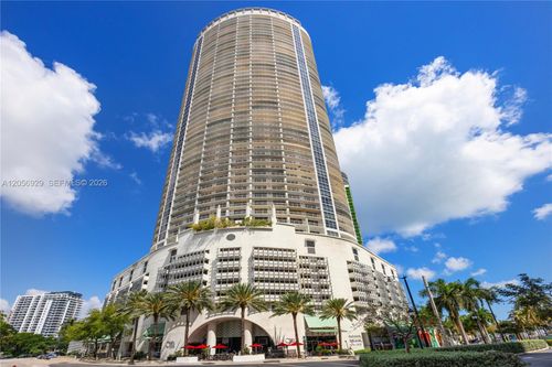 3310-1750 N Bayshore Dr, Miami, FL, 33132-3213 | Card Image