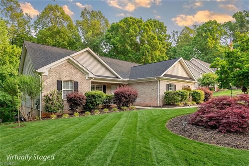 7704 Perthshire Dr, Oak Ridge, NC, 27310-8307 | Card Image