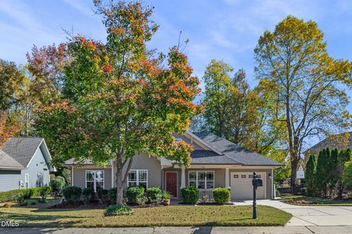 736 Shoals Lake Dr, Fuquay Varina, NC, 27526-3909 | Card Image
