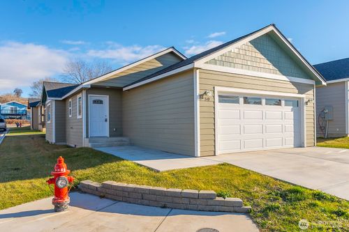 unit-50-123 E 9th Ave, Moses Lake, WA, 98837-3219 | Card Image