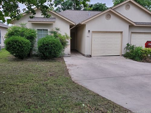 926 Misty Acres Dr, New Braunfels, TX, 78130-3730 | Card Image