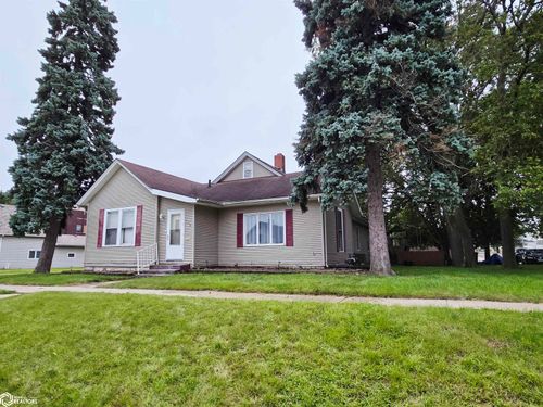 720 Division St, Webster City, IA, 50595-2108 | Card Image
