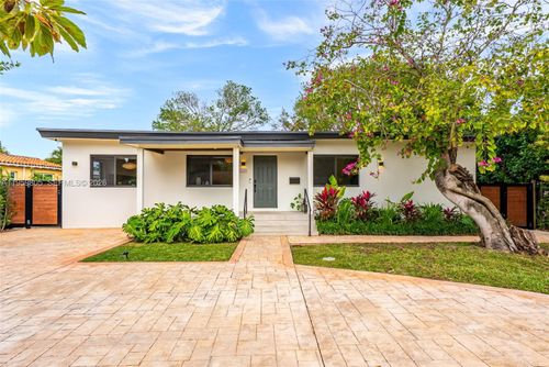 349 Ne 117th St, Miami, FL, 33161-6116 | Card Image