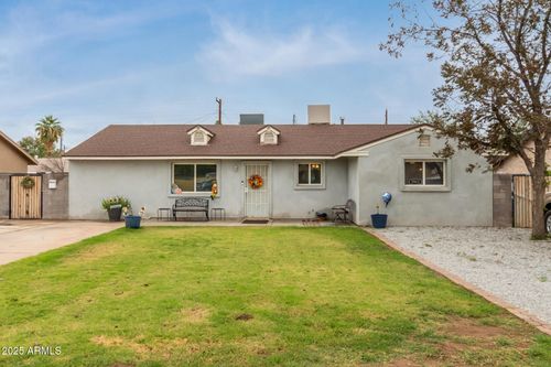 7913 W Verde Ln, Phoenix, AZ, 85033-4832 | Card Image