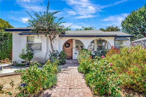 5617 Cantaloupe Ave, Sherman Oaks, CA, 91401-5804 | Card Image