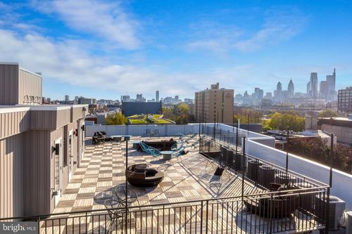 apt-203-629 W Girard Ave, PHILADELPHIA, PA, 19123-2033 | Card Image