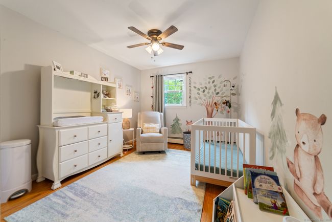 33 Saw Mill Rd, House other with 4 bedrooms, 3 bathrooms and null parking in Newtown CT | Image 24