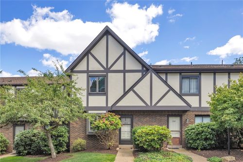303 Olde Ingomar Ct, Mccandless, PA, 15237 | Card Image