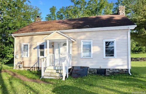 1 Klingher Ct, Pomona, NY, 10970-2849 | Card Image