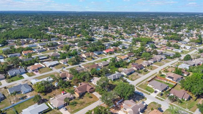 1022 Blue Horizon Dr, House other with 3 bedrooms, 2 bathrooms and null parking in DELTONA FL | Image 45
