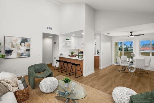 unit-4-152 Evergreen Ave, Imperial Beach, CA, 91932-2465 | Card Image