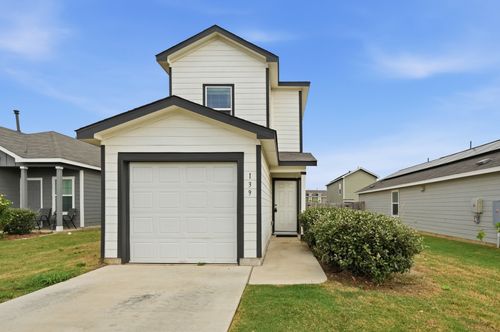 139 Gabbro Gdns, Maxwell, TX, 78656-2020 | Card Image