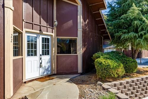 22 Village Lane, Tehachapi, CA, 93561 | Card Image