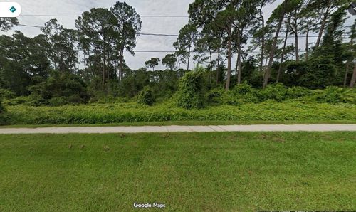 2685 Captain Dr, Deltona, FL, 32738-1414 | Card Image