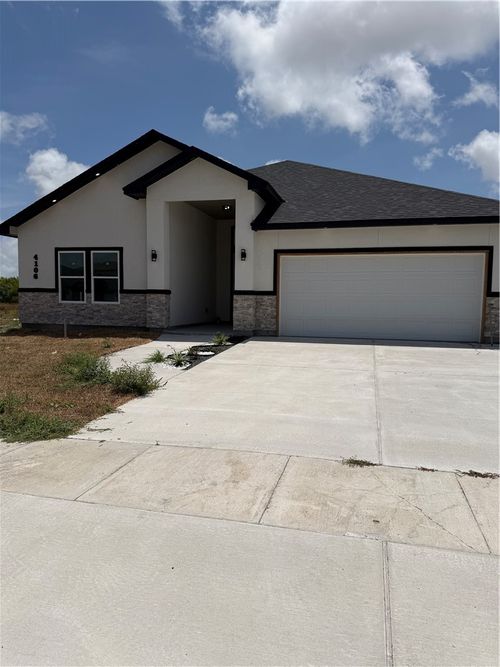 4106 Latitude St, Corpus Christi, TX, 78414-6464 | Card Image