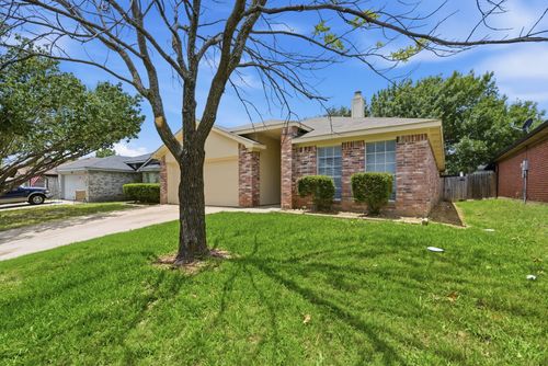 8117 Broken Arrow Rd, Fort Worth, TX, 76137-1292 | Card Image