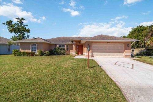 5864 Tyler Rd, VENICE, FL, 34293-6848 | Card Image