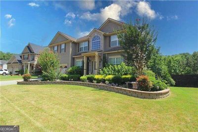 305 Farmbrook Pass, House other with 6 bedrooms, 4 bathrooms and null parking in Canton GA | Image 1