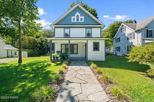 2585 River Rd, Damascus, PA, 18415-3503 | Card Image