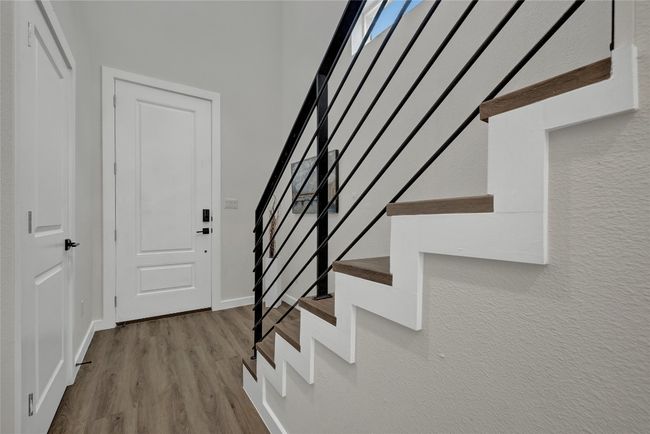 UNIT-302 - 104 Creekside Trl, Townhouse with 3 bedrooms, 3 bathrooms and 2 parking in Kyle TX | Image 4