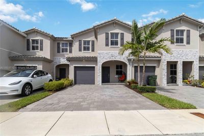 1130 Se 26th Ter, Townhouse with 3 bedrooms, 2 bathrooms and null parking in Homestead FL | Image 1