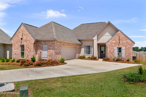 212 Ashbury Cv, Canton, MS, 39046-1240 | Card Image