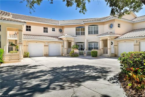 105-28060 Palmas Grandes Ln, BONITA SPRINGS, FL, 34135 | Card Image