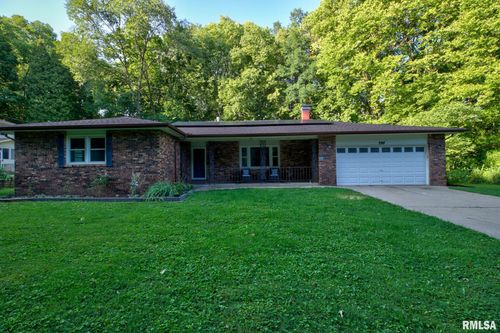 700 Beacon St, Peoria, IL, 61603-2213 | Card Image