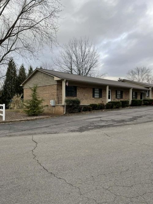 apt-33-4100 Ocoee St N, Cleveland, TN, 37312-4889 | Card Image