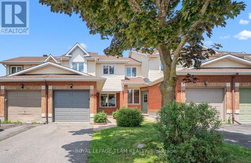 3838 Crowsnest Ave, Ottawa, ON, K1V1K4 | Card Image