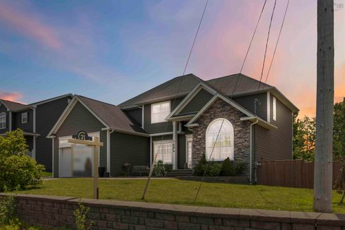 2 Lacy Anne Ave, Enfield, NS, B2T0A4 | Card Image