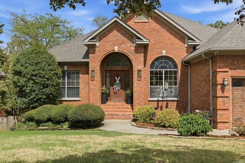 2209 Sawgrass Dr, Little Rock, AR, 72212-2697 | Card Image