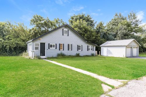 3706 Elm St, Whitehall, OH, 43213-1883 | Card Image