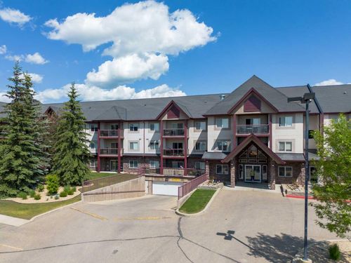 p122-18 Averill St, Red Deer, AB, T4R3J1 | Card Image