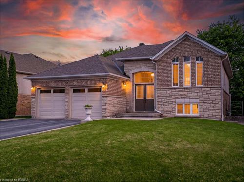 30 Cranberry Hts, Wasaga Beach, ON, L9Z1M9 | Card Image